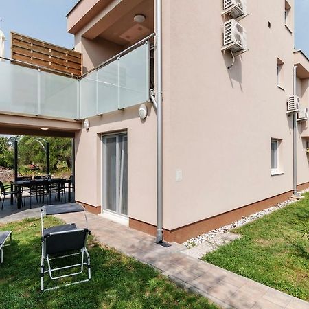 Apartments Lapidem Sukošan المظهر الخارجي الصورة