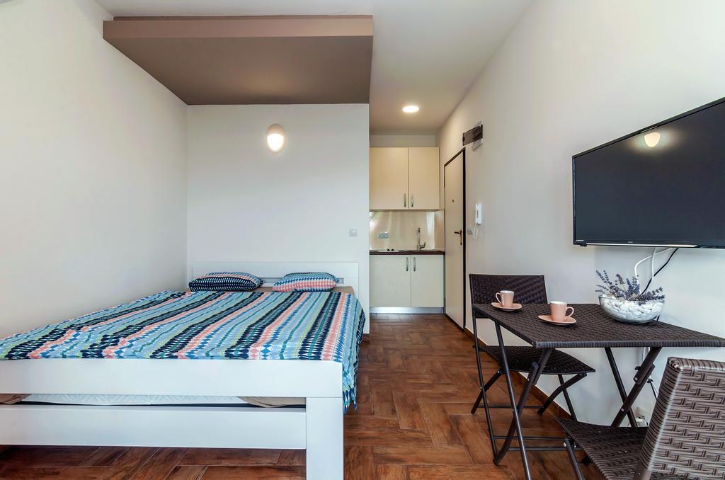 Apartments Lapidem Sukošan المظهر الخارجي الصورة
