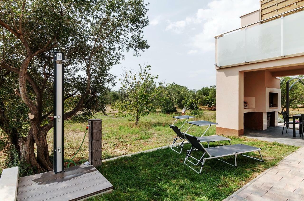 Apartments Lapidem Sukošan المظهر الخارجي الصورة